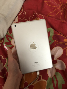Продам iPad mini 2 16GB (3 фото из 4)