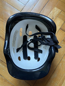 Laste kiiver (52-54cm) (2 foto / 4)