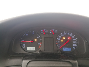 Volkswagen passat (8 фото из 8)