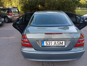 MERCEDES-BENZ E 200 KOMPRESSOR (2 foto / 7)