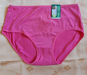 Новые трусы р. XL (4 фото из 7)