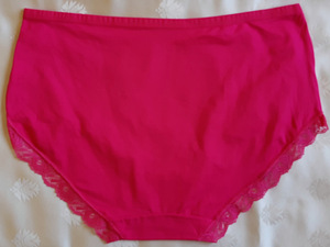 Uued pesupüksid s. XL/XXL (2 foto / 3)