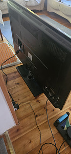 Телевизор Samsung (2 фото из 6)