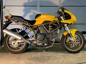 Ducati 750 SS 45kW (2 foto / 3)