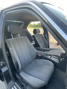BMW e34 520i 110kw (9 foto / 10)