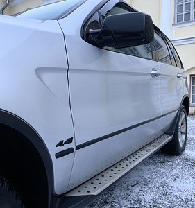 BMW x5 e53 4.4 v8 190k läbisõit (4 foto / 15)