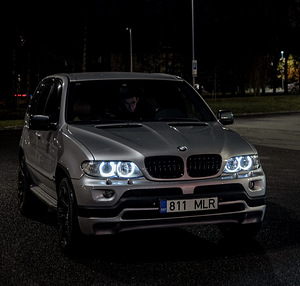 BMW x5 e53 4.4 v8 190k läbisõit (13 foto / 15)