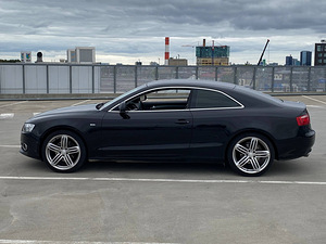 Audi A5 S line 2008 Дизель 2.7 (11 фото из 15)