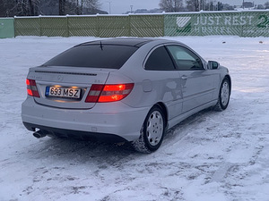 Mercedes-Benz CLC220 (4 foto / 9)