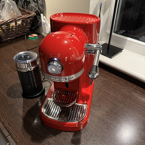 Кофемашина KitchenAid Nespresso (2 фото из 6)