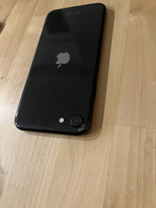 iPHONE SE 2020 64GB (4 foto / 7)