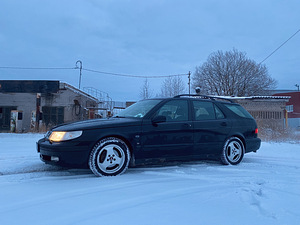 M/V Saab 9-5 Estate 2.3t 125kw 99’ (4 foto / 8)