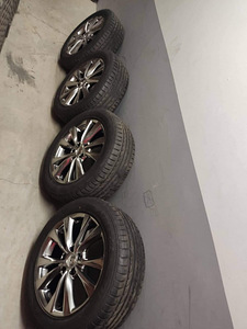 5×114.3R17 TOYOTO avensis (2 foto / 4)