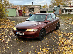 Опель Вектра (2 фото из 9)