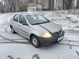 Dacia Logan (1 foto / 9)