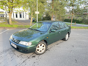 Nissan Primera (2 foto / 9)