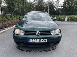Volswagen Golf (5 foto / 10)