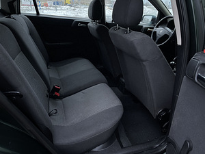Opel Astra 1.7d (7 foto / 10)