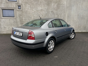 Volkswagen passat (3 foto / 7)