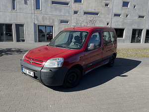 Citroen berlingo (2 фото из 9)