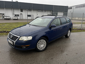 Volkswagen Passat (1 foto / 9)