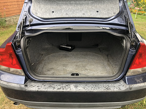 VOLVO S60 2.4 / Vahetus (9 foto / 13)