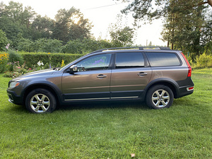 Volvo XC70 Momentum 2.4 D5 136kW (7 foto / 14)