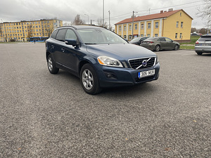 Volvo XC60 2.4 D5 120 kw (3 foto / 15)