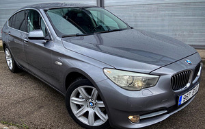 BMW 535 GT (2 foto / 7)