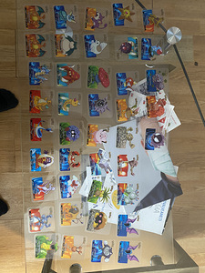 POKEMON NINTENDO LAMINCARDS,LAMINEERITUD KARDID 2006a,41 PCS (4 foto / 4)