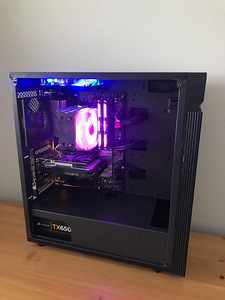 PC / Arvuti / i7-9700K / GTX 1650 / 16GB / SSD (3 foto / 4)