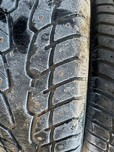 Naastrehvid 205/55R16 4tk (2 foto / 3)
