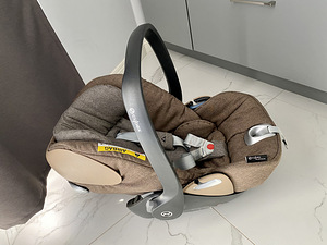 Turvatool Cybex Cloud Q Platinum (4 foto / 7)