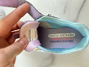 Кросовки Skechers (3 фото из 9)