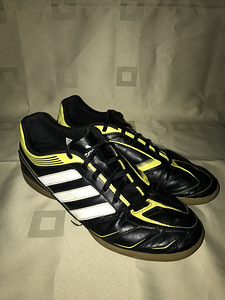 Adidas jalgpalli jalatsid (2 foto / 2)