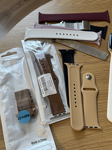 Apple Watch Series 5 44 мм б/у (3 фото из 3)