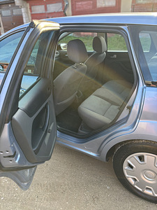 Ford Focus 2007. 1.6 бензин. 74 кВт (8 фото из 13)