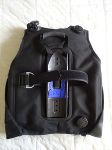 SUKELDUMISVEST BCD SEAQUEST QD PRO, SIZE L (2 foto / 8)