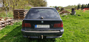 BMW 525 (4 foto / 8)