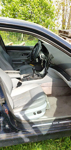 BMW 525 (6 foto / 8)