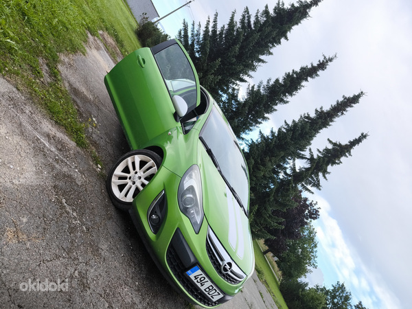 Opel Corsa D 1.2, робот, 2011, 63кВт, 130.000км