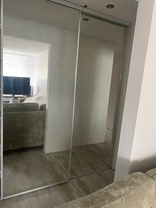 Garderoobikapp lükandustega (4 foto / 5)