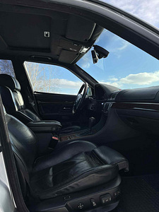BMW E38 730d 2001г - Регистрационный сбор оплачен (10 фото из 11)