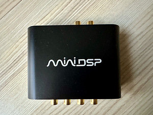 MiniDSP 2x4 rev. B signaaliprotsessor (5 foto / 9)