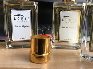 Loris Naiste parfüüm (8 foto / 8)