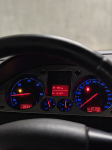 Volkswagen passat b6 2.0tdi 103kw 6k (7 foto / 11)