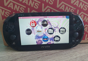 Müüa ps vita häkitud + sd kaart 8gb (4 foto / 4)