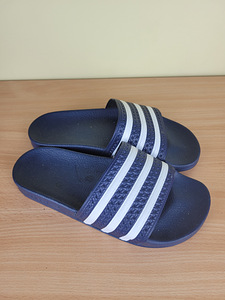 Sussid addidas (2 foto / 2)