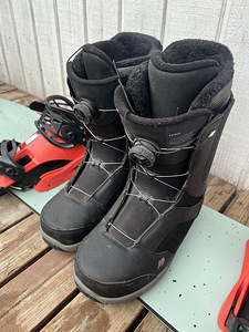 Bataleon Chaser 159W + Burton FS + K2 Raider BOA EU48 Snowbo (5 foto / 10)