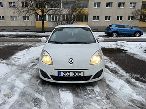 Renault Twingo 2009 (1 фото из 6)